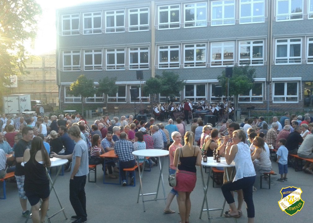 2014_Mit_Blasmusik_ins_Wochenende